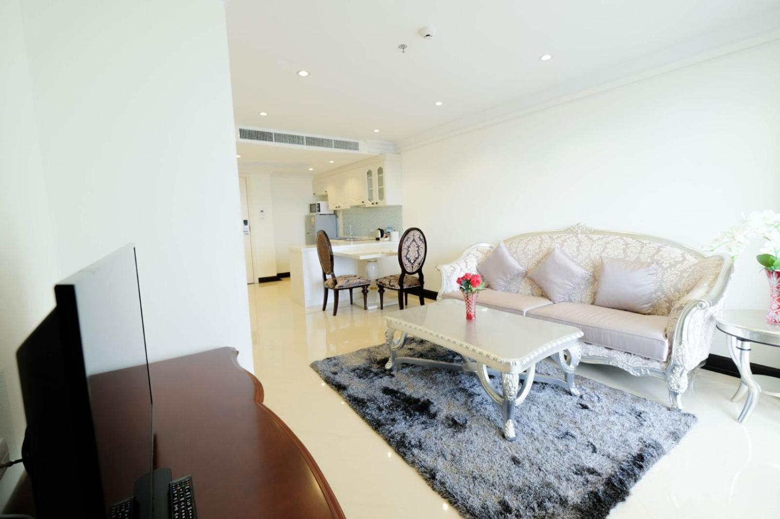 Lk President Otel Pattaya Dış mekan fotoğraf